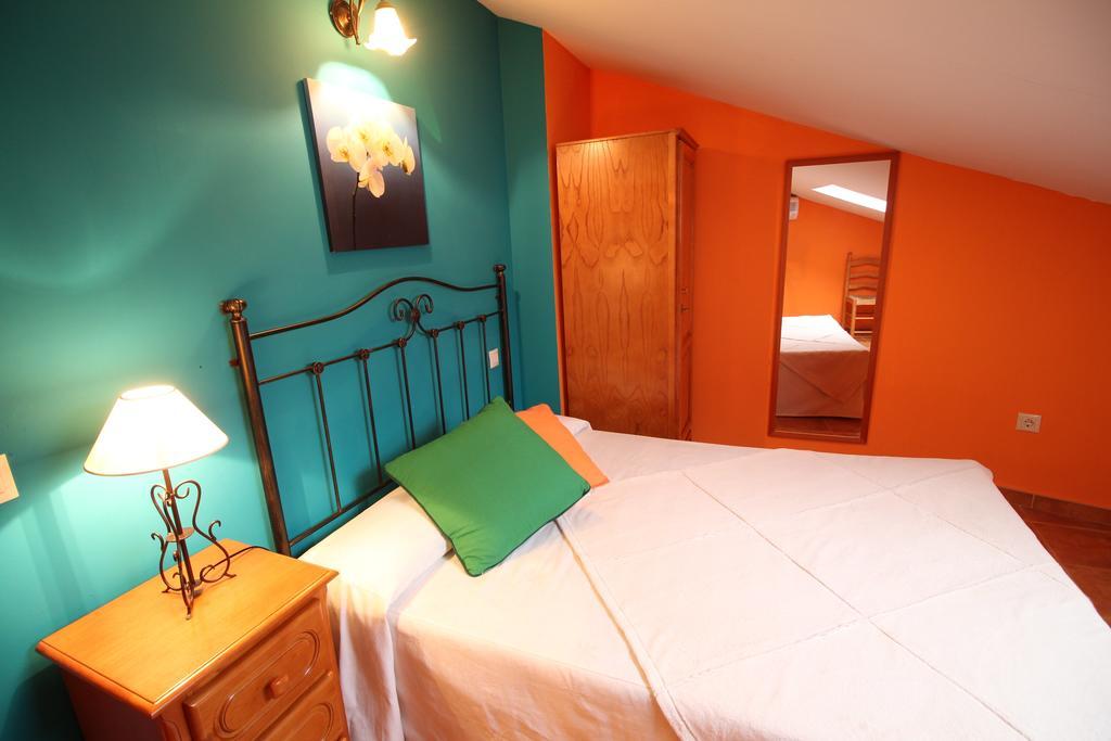 Sierra De Monfrague Appartement Torrejón el Rubio Kamer foto