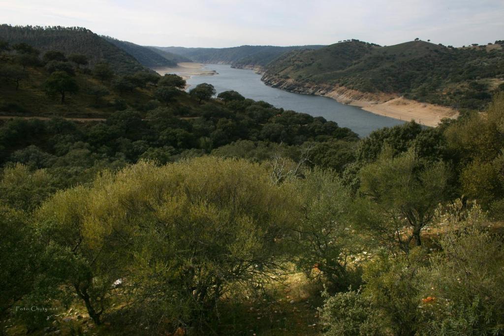 Sierra De Monfrague Appartement Torrejón el Rubio Buitenkant foto