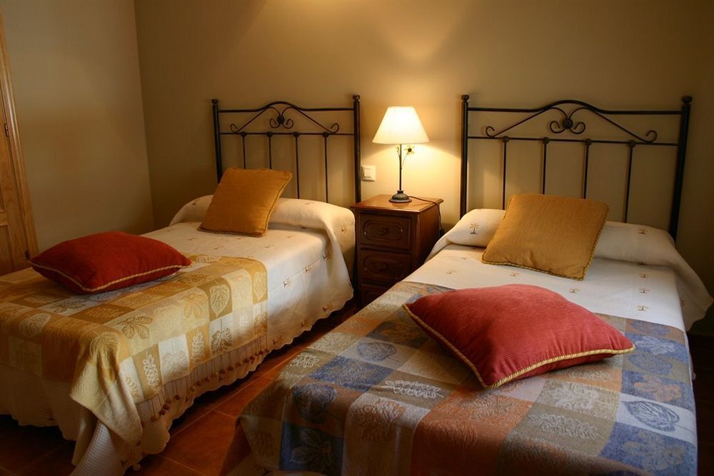 Sierra De Monfrague Appartement Torrejón el Rubio Buitenkant foto